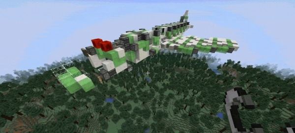 Фанат построил в Minecraft работающий самолет
