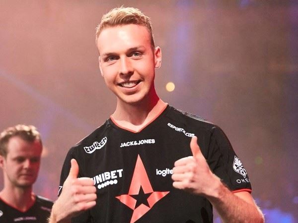 Эксклюзивное интервью с Gla1ve после победы на StarLadder Berlin Major 2019